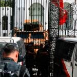 Imágenes del Parlamento tras el golpe presidencial en Túnez EFE/EPA/STR