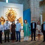 El presidente del PP, Pablo Casado, visita, junto a Ángeles Armisén y varios parlamentarios, la exposición Lux de Las Edades del Hombre, en Carrión de los Condes (Palencia)