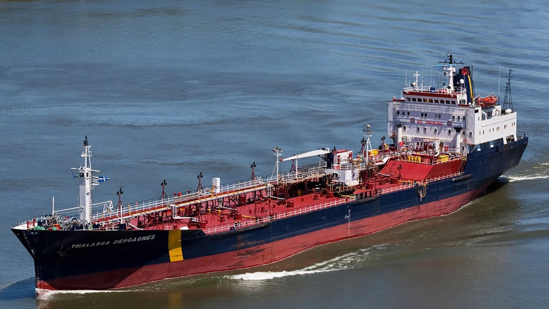 El Asphalt Princess fue uno de los barcos que sufrieron ayer un extraño incidente: un secuestro en el golfo de Omán