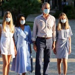 Sus Majestades los Reyes, la Princesa Leonor y la Infanta Sofía visitan el Centro de Interpretación del Paraje Natural de la Sierra de Tramontana y el Santuario de Lluc, a 4 de agosto de 2021, en Mallorca, Baleares, España