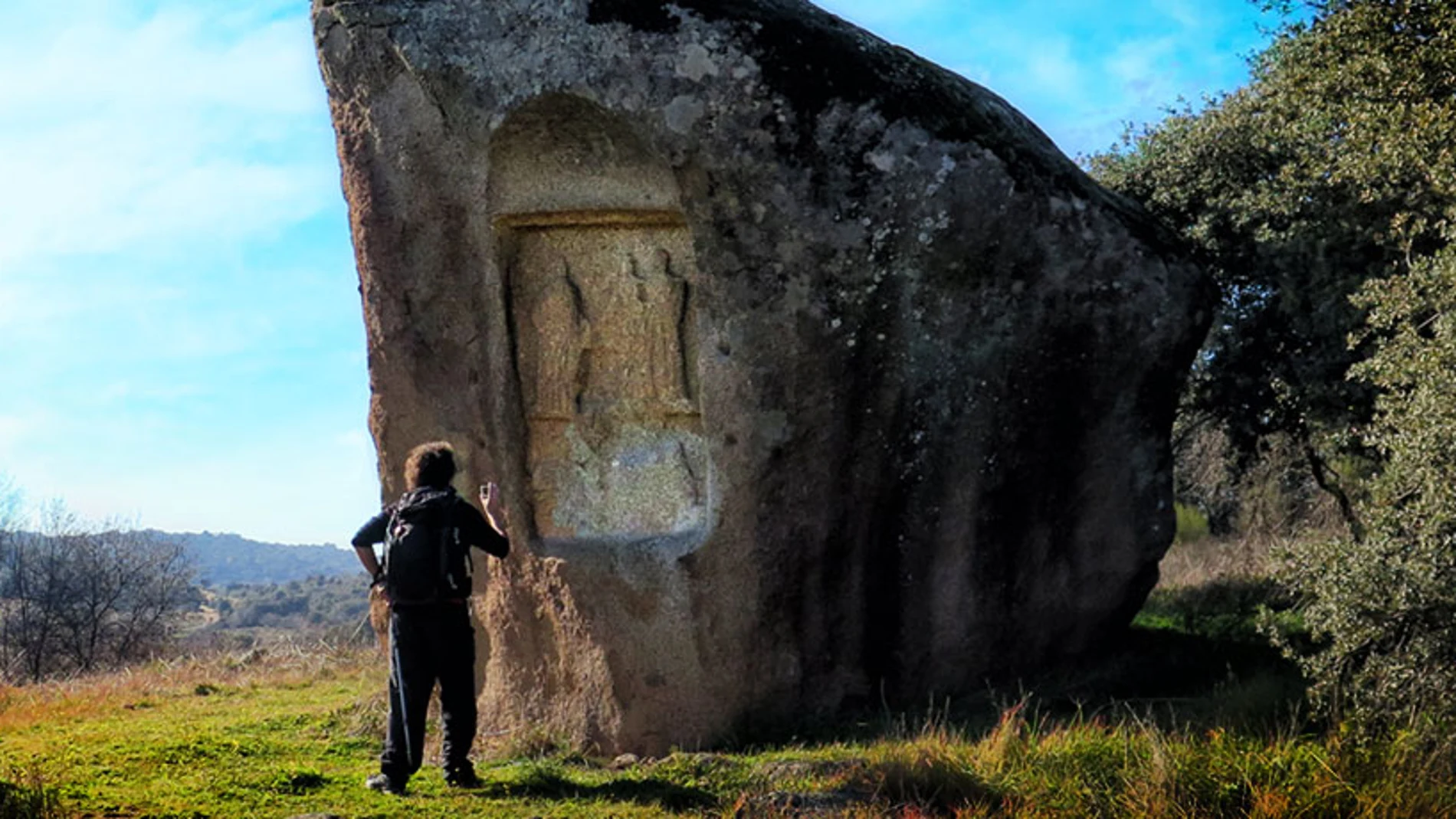 Piedra escrita de Cenicientos