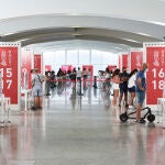 Vista general del día de la vacunación de los menores de 12 a 16 años con la primera dosis de la vacuna Moderna en la Ciudad de las Arte