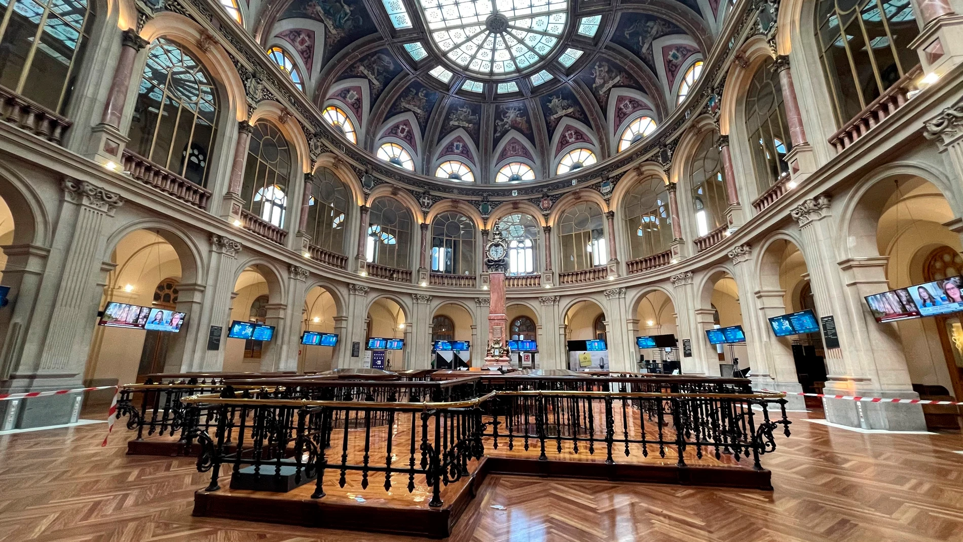 Vista del interior de la Bolsa de Madrid