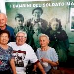 Hace unos meses, gracias a las redes sociales, consiguió ponerse en contacto con los tres hermanos, Bruno, Mafalda y Giuliana Naldi