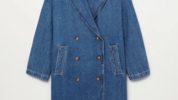 Trench denim con doble botonadura, de Mango