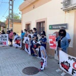 Vecinos de Alto Jalón (Soria) se concentran en las estaciones en defensa de un tren de calidad