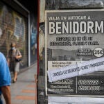 Anuncio de viajes a Benidorm enfocado a personas mayores