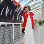 Carmen Gimeno con cazadora universitaria.