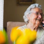 Los adultos más jóvenes sufren más ansiedad y depresión que los adultos mayores | Fotografía de archivo