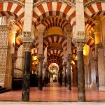 Detalle del interior de la Mezquita-Catedral de Córdoba