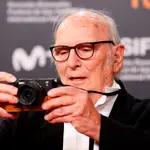 El cineasta Carlos Saura en la alfombra roja de la gala inaugural de la 69 Edición del Festival Internacional de Cine de San Sebastián.