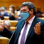 El ministro de Inclusión y Seguridad Social, José Luis Escrivá, interviene el 21 de septiembre durante la sesión de control al Gobierno en el Senado