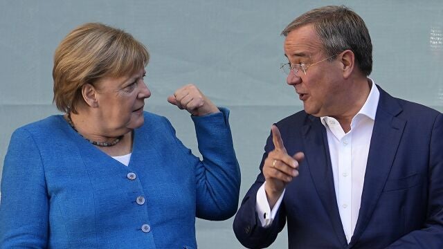 La canciller Angela Merkel participa en un mitin de Armin Laschet en Aquisgrán este sábado