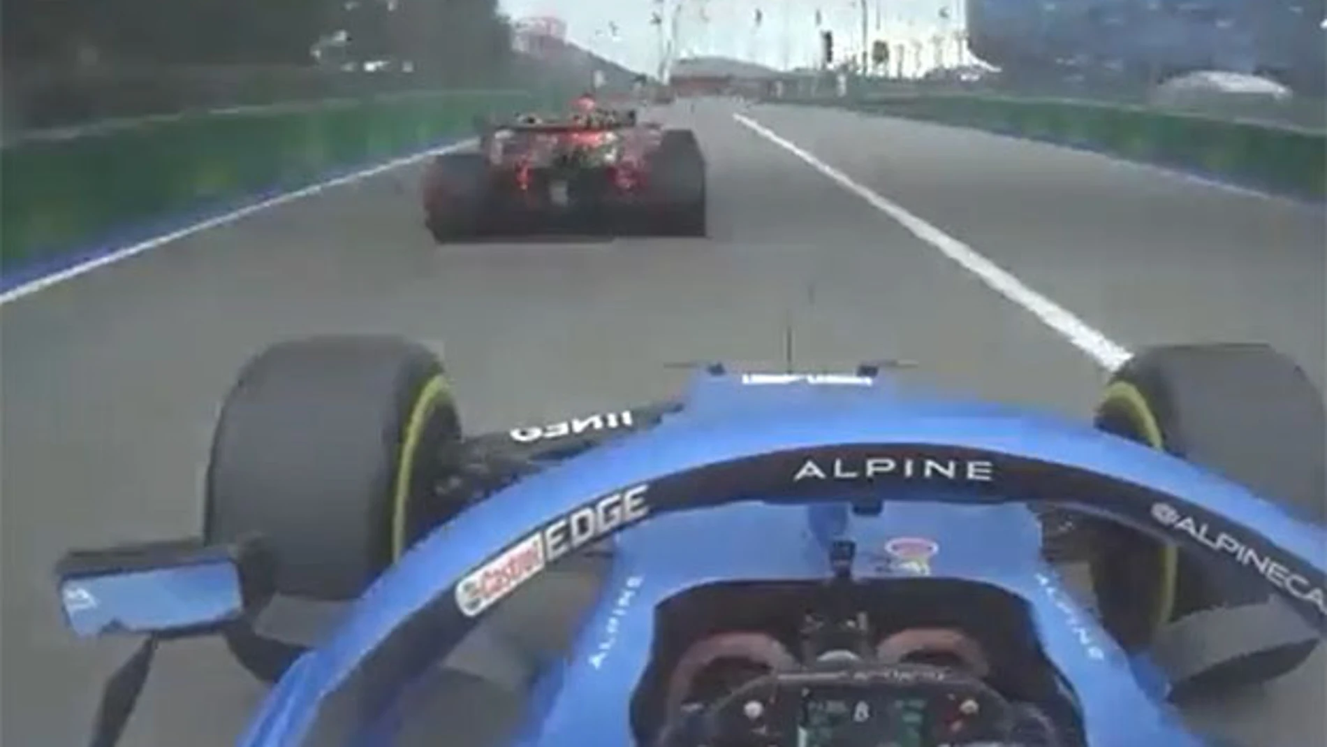 Así vivió Fernando Alonso desde su monoplaza sus mejores momentos en el Gran Premio de Rusia de Fórmula 1 celebrado en Sochi.