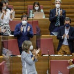 La portavoz del PP en Les Corts, Maria José Catalá (abajo-1i), durante un pleno de las Cortes valencianas en el Palau de las Cortes Valencianas, a 27 de septiembre de 2021, en Valencia, Comunidad Valenciana, (España). Durante esta sesión plenaria, el Gobierno de la Generalitat valenciana ha explicado las medidas políticas y económicas para este año y ha resumido las actuaciones realizadas hasta la fecha.27 SEPTIEMBRE 2021;GENERALITAT VALENCIANA;PLENO;CORTES VALENCIANAS;MEDIDAS POLÍTICAS Y ECONÓMICASRober Solsona / Europa Press27/09/2021
