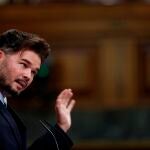 El diputado de ERC Gabriel Rufián interviene durante el pleno del Congreso celebrado este martes. EFE/Javier Lizón
