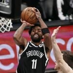 Kyrie Irving, en los playoffs de la pasada temporada ante los Bucks