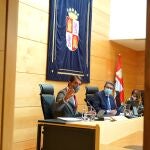 El consejero de Fomento y Medio Ambiente, Juan Carlos Suárez-Quiñones, comparece, a petición propia, en la Comisión de Fomento y Medio Ambiente para analizar el grado de cumplimiento de los objetivos de su departamento para la legislatura