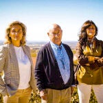 Gregorio, Yolanda y Carolina GarcíaBodegas Valduero