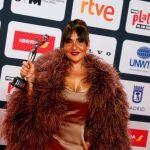 Candela Peña posa con su premio Platino en el Palacio de Congresos, a 3 de octubre de 2021, en Madrid, España.PREMIOS;CINE;ALFOMBRA ROJA;GALA;EVENTOJAVIER RAMIREZ04/10/2021