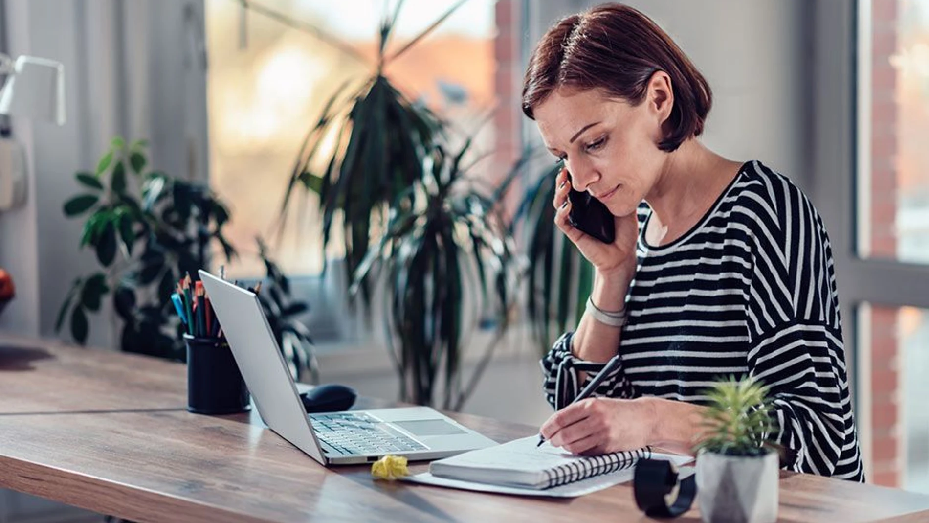 El modelo hibrido entre oficina y remoto, es el formato de trabajo preferido por los españoles