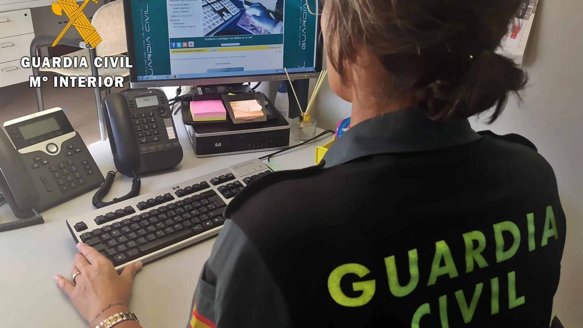 Tres detenidos en localidades barcelonesas por ciberestafas a raíz de una denuncia puesta en Pontedeume (La Coruña)
