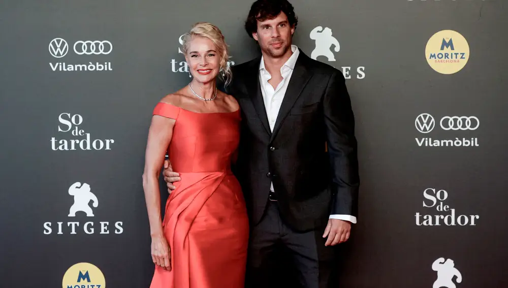 La actriz Belén Rueda posa junto a su novio Javier Artime