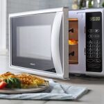 Comida recién salida del microondas