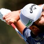 El español Jon Rahm durante su participación en la segunda jornada del Abierto de España de Golf en el Club de Campo Villa de Madrid, este viernes.