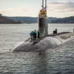 Fotografía de archivo de la Marina de los EEUU con un submarino de la clase USS Seawolf
