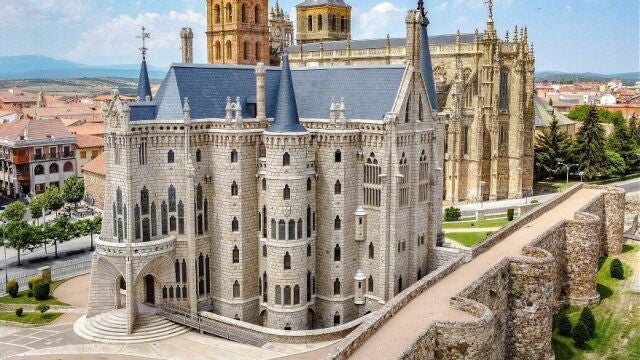 Palacio Episcopal de Astorga