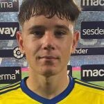 Álvaro Bastida, con el Cádiz.