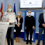 La consejera de Familia e Igualdad de Oportunidades, Isabel Blanco, firma un protocolo de colaboración con directivos de patronales de transporte para el fomento de la igualdad de género en el ámbito empresarial y la inserción laboral de mujeres en Castilla y León