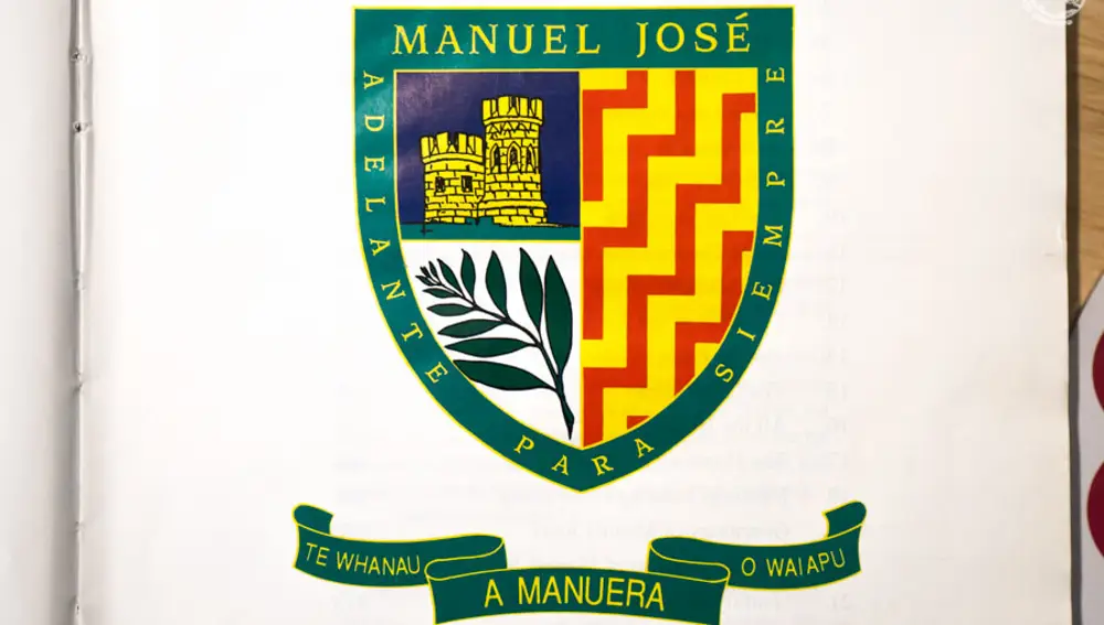 Escudo de los Paniora