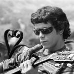 El cantante y compositor Lou Reed, la cara visible de "The Velvet Underground" durante la primera etapa del grupo