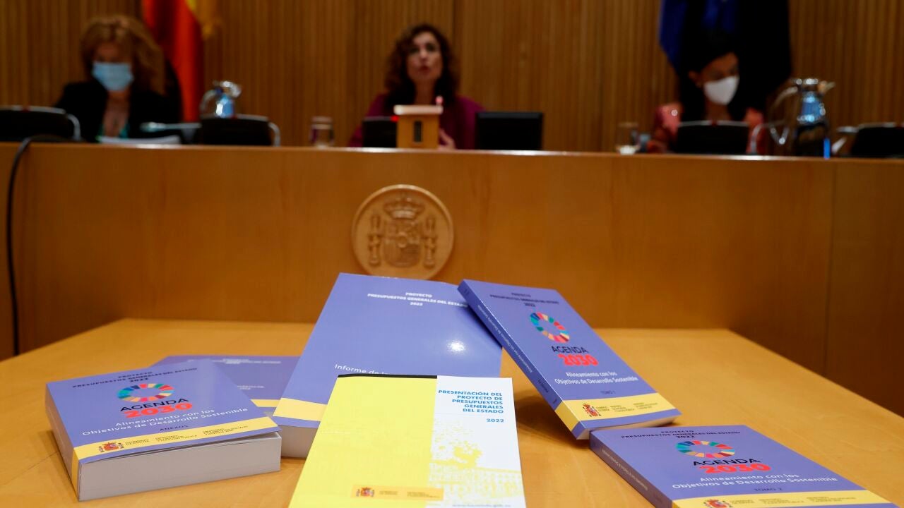 Los del PSOE y Podemos no son los presupuestos que necesita España