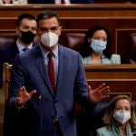 MADRID, 20/10/2021.- El presidente del Gobierno, Pedro Sánchez, interviene durante la sesión de control al Gobierno, este miércoles, en el Congreso de los Diputados. EFE/Emilio Naranjo
