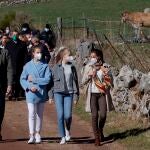 La Familia Real paseando por Santa María del Puerto