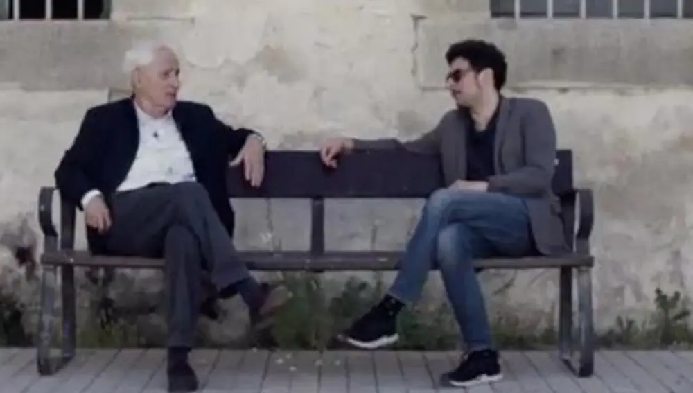 Jon Viar junto a su padre