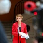La ya ex portavoz del PSOE en la Asamblea, Hana Jalloul, en la sede de la Comunidad de Madrid