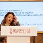 La ministra de Transportes, Movilidad y Agenda Urbana, Raquel Sánchez Jiménez, durante la rueda de prensa tras la reunión con el presidente de la Generalitat, Ximo Puig de este miércoles en Valencia con motivo de la presentación de los estudios informativos sobre el eje pasante norte-sur de la Red Arterial Ferroviaria de Valencia Línea de Alta Velocidad Valencia-Castellón