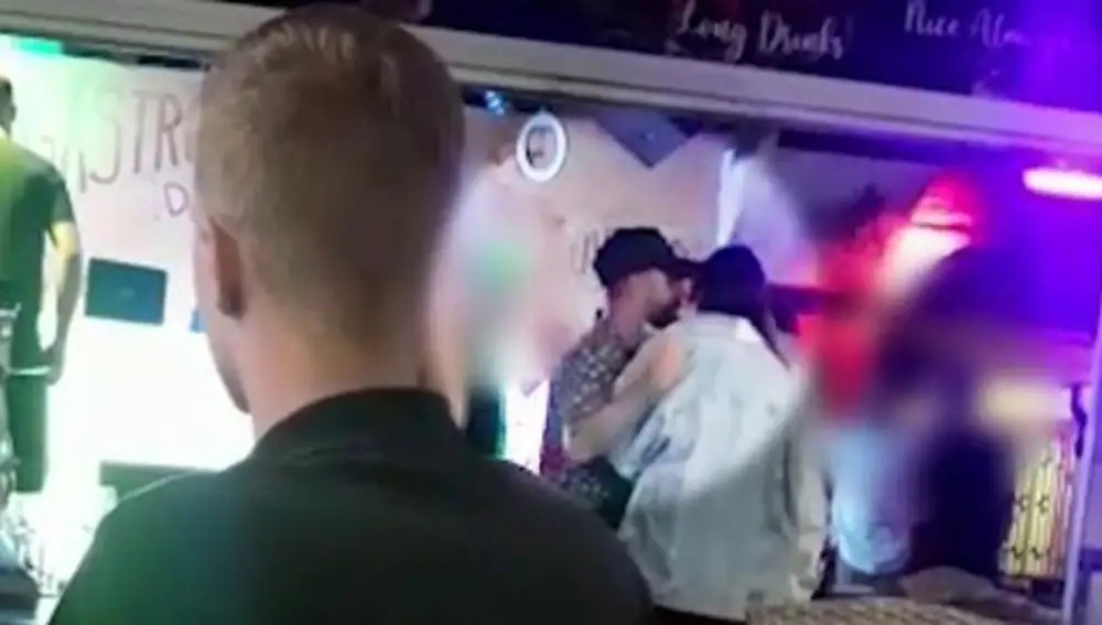 Omar Sánchez, pillado en compañía de otra mujer