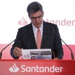 El consejero delegado del Banco Santander, José Antonio Álvarez Álvarez, en la presentación de resultados