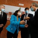 La ministra de Sanidad, Carolina Darias, el delegado del Gobierno José Vélez y el presidente de la Región Fernando López Miras, han atendido a los medios de comunicación tras visitar el hospital Virgen de la Arrixaca de Murcia