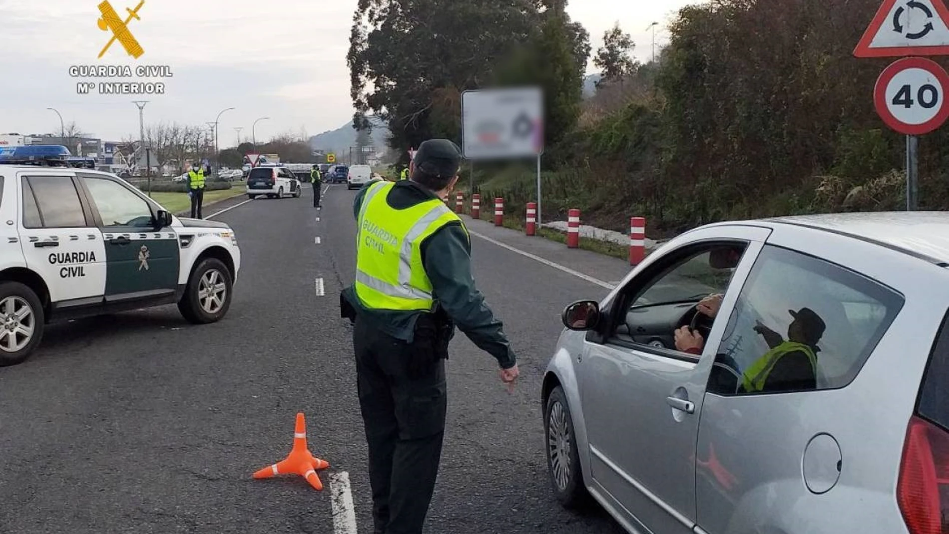 Control de tráfico de la Guardia Civil