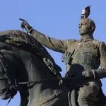 La estatua del general Varela que quieren retirar del centro de San Fernando, Cádiz
