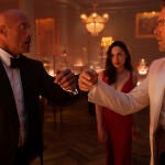 Dwayne Johnson, Ryan Reynolds y Gal Gadot protagonizan "Alerta roja", el gran estreno de acción de Netflix para noviembre / Netflix © 2021