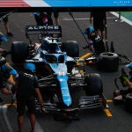 Fernando Alonso y su Alpine, en México