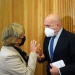 El consejero de Agricultura, Ganadería y Desarrollo Rural, Jesús Julio Carnero, se reúne con la presidenta de la Confederación Hidrográfica del Duero, Cristina Danés