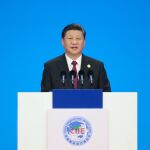 El presidente chino, Xi Jinping, pronuncia un discurso en la ceremonia de apertura de la primera Exposición Internacional de Importaciones de China (CIIE, siglas en inglés), en Shanghai, este de China, el 5 de noviembre de 2018